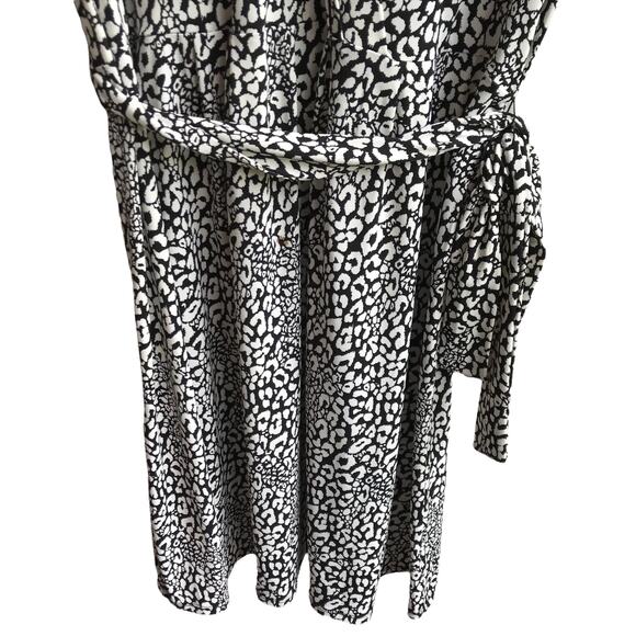 Liz Claiborne Animal Print Wrap Dress Size 1X Jersey 3/4 Sleeves Knee Length - Picture 6 of 16